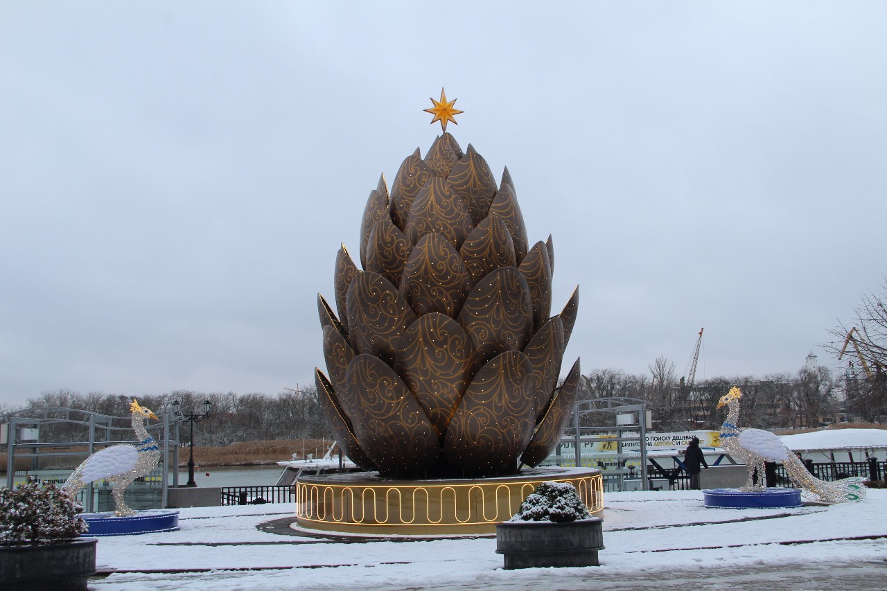 fotografra26. в LOOKY — НОВОГОДНЯЯ ШИШКА
