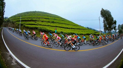 iamhirwaambassadeur в LOOKY. . Tour Du Rwanda🇷🇼 2...