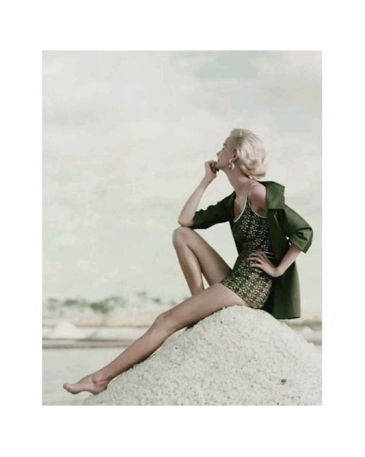 ИСТОРИЯ МОДЫ в LOOKY. #мода,#история,#красота,#искусство,#фэшн,#историямакияжа,#фэшнфотография,#фото,#фотография. Модель Санни Харнетт...