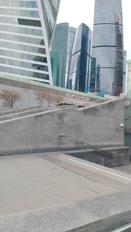 Donik in LOOKY. . На работу 🫡