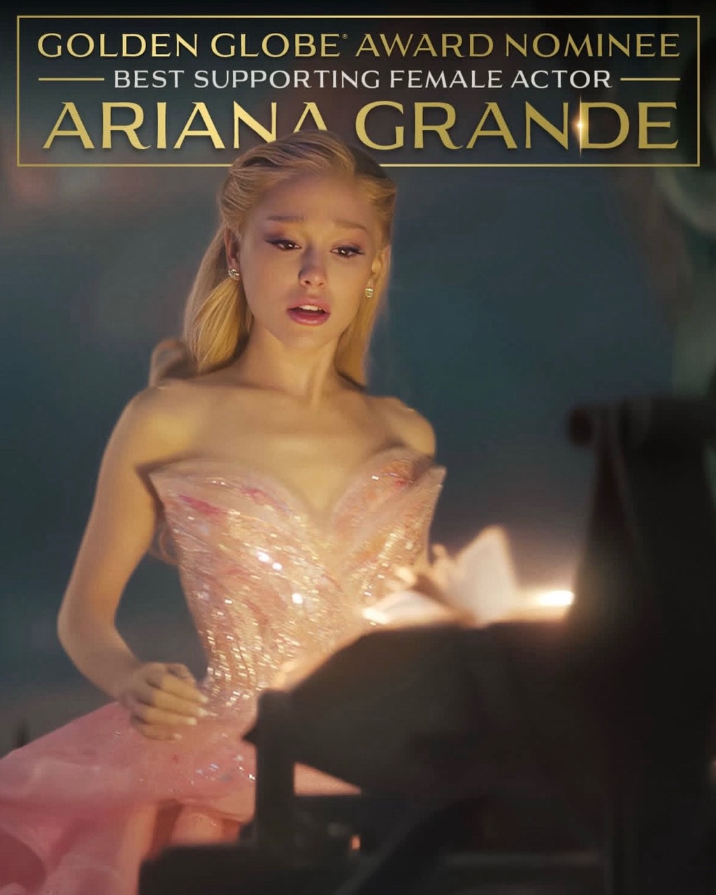 Ariana Grande in LOOKY