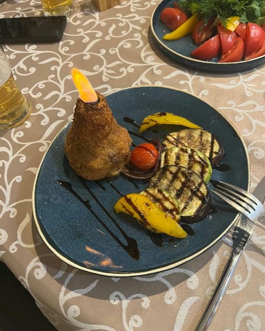 Looky_1671306161766 в LOOKY. #нальчик,#кавказ,#вкусно,#сосруко,#буднибеженца. Блюдо в ресторане "С...