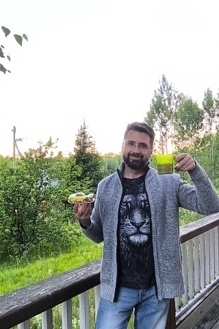 alehapopovich в LOOKY. . Рабочие выходные, на...