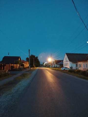 Вика Наумова в LOOKY. . Вечерняя прогулка 🌃...