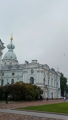 SSPENA в LOOKY. #piterfm,#PiterFM,#pitergram,#saintpetersburg,#SaintPetersburg,#спб,#sanktpeterburg,#spb,#SanktPeterburg,#настроение,#настроение_питер,#вленинградедождик,#дождливыйдень,#дождик,#дождь,#питерскиеулицы,#фотопитер. Всегда рядом, всегда...