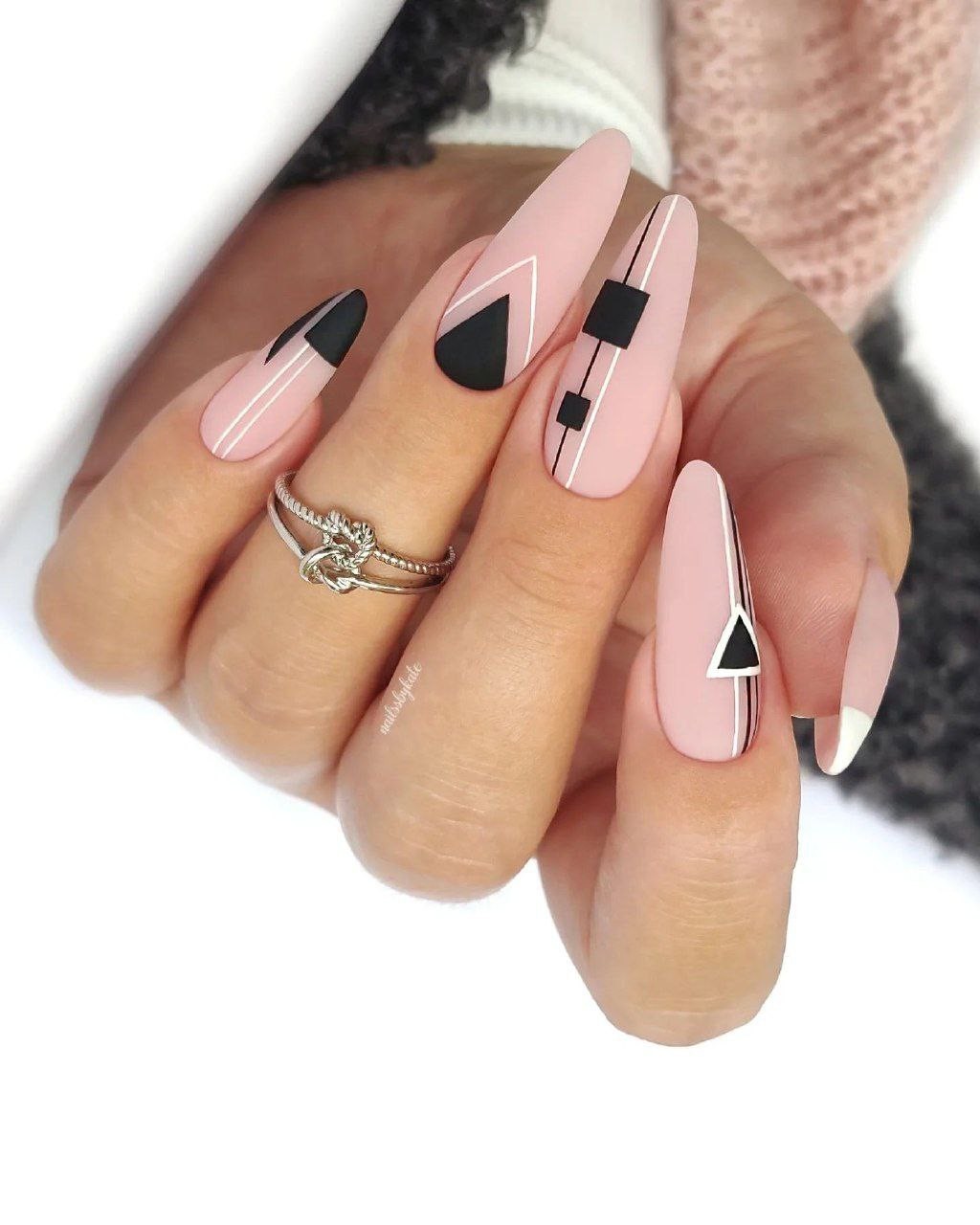 nailone.artista in LOOKY. . 