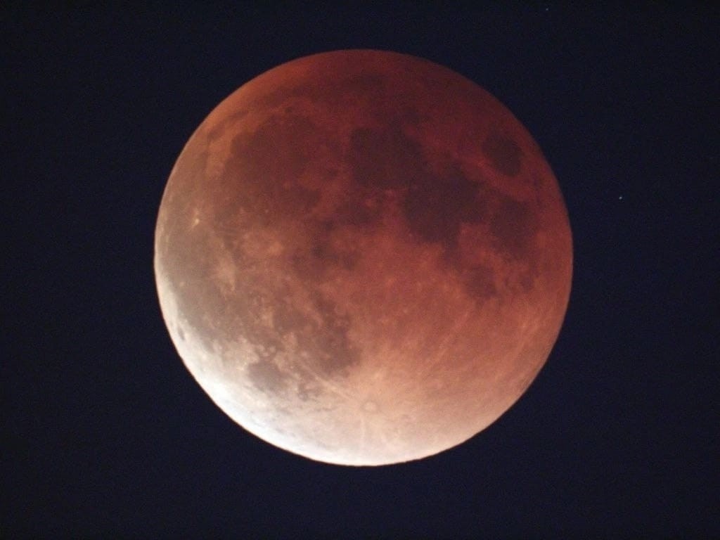 Лунное затмение 07.09.2025