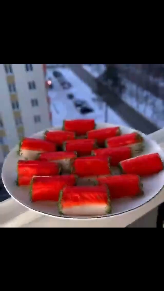 Tak_VkysNo в LOOKY. . 🍴Закуска из крабовы...