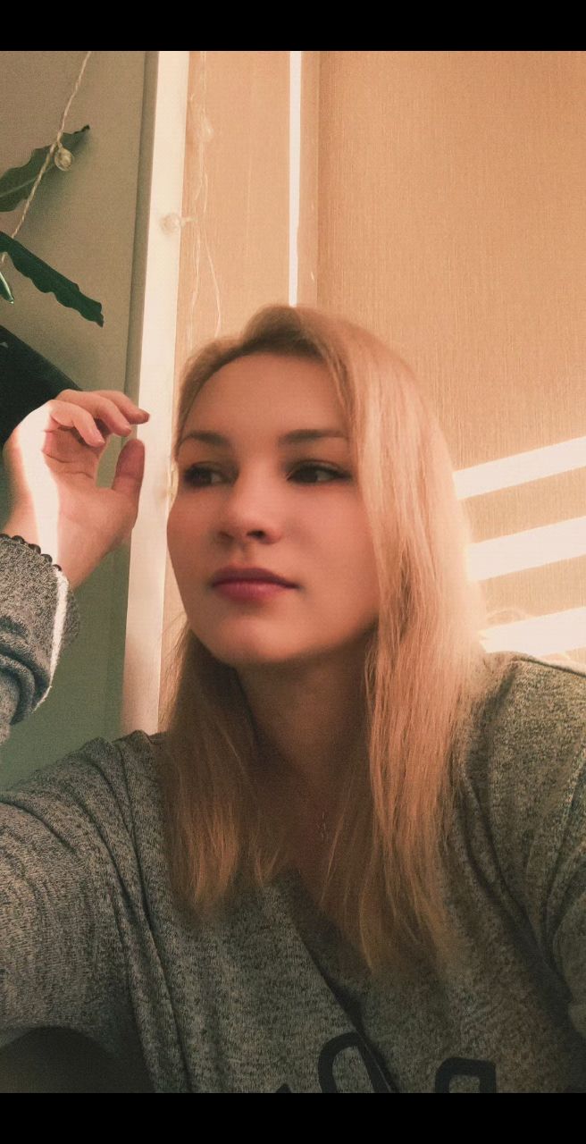 Евгения Григорьева в LOOKY. . 