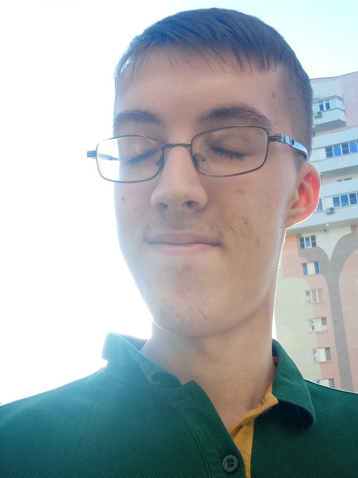 Июльские дни напоминают будничную рутину, от которой далеко не убежишь, а в некоторых моментах надо переключаться с одного занятия на другое! Я не могу сказать, что я 100% или, может, 80% продуктивен, однако стараюсь сделать всё, что я откладывал в учебное время! [#кгу ](кгу)[#жизньстудента ](жизньстудента)
