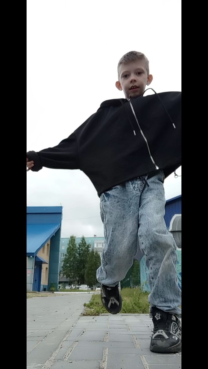 JuraLooky678902krut2017 в LOOKY. . Социофоба меня боитс...