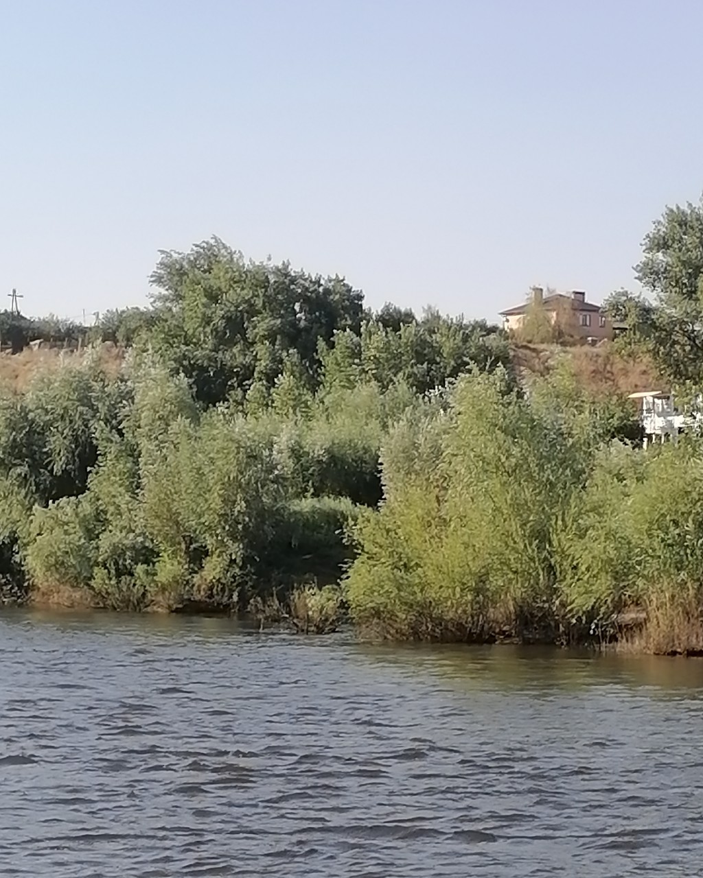 Жаркие последние дни августа
#городВолжский #рекаАхтуба#жаркийавгуст#лето2026#отдыхнареке