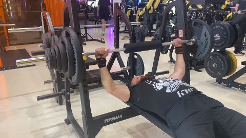 Всем спорт. 
5 по 100
60-80-90 на 5 раз разминка