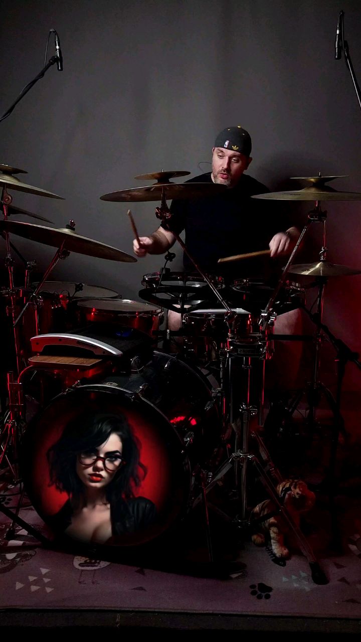 Prakshdrums в LOOKY. #drums,#drumcover,#drummer,#drumming,#prakshdrums,#music,#барабаны,#cover. SOAD - Toxicity #dru...
