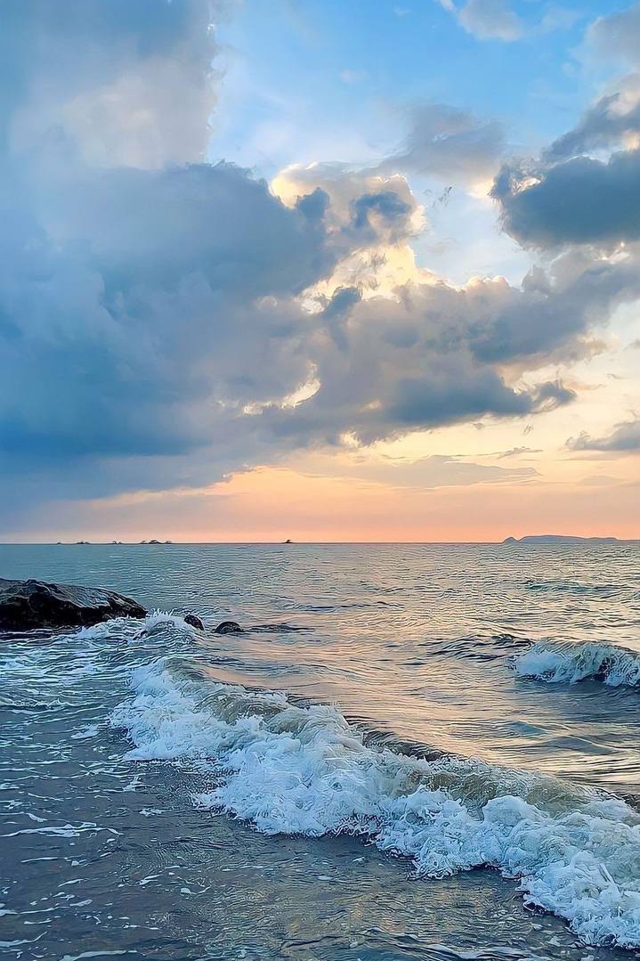 Ирис в LOOKY — 🌊
