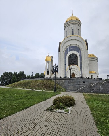 Life в LOOKY. . Храм Георгия Победон...