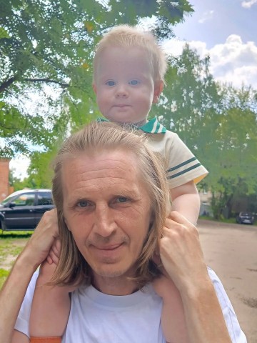 Юрий Михеев в LOOKY. #отцовская,#радость,#проотца,#богатство,#большаясемья,#папин,#сыночек,#Михеевы,#многодетей,#деньотца,#папа,#многодетныйотец,#многодетныйпапа,#отец,#семья. ‎Сегодня мы отмечаем...