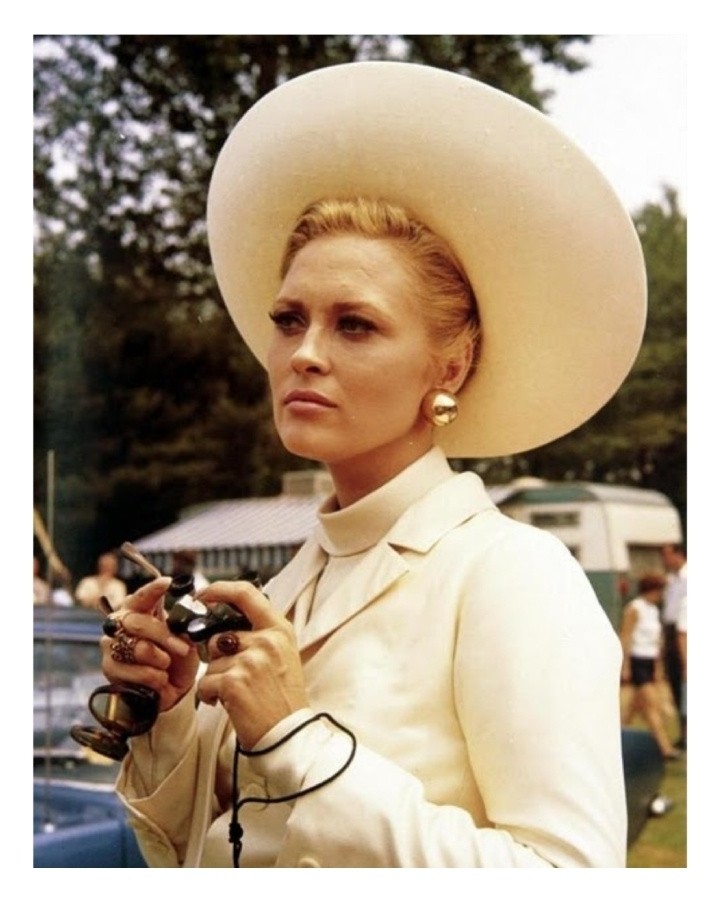 ИСТОРИЯ МОДЫ в LOOKY — А вот ответственной за образ главной героини фильма стала ху