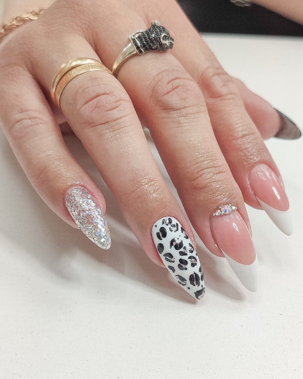 #маникюрбелебей#гельлакбелебей#педикюрбелебей#маникюрдарлен#наращивание#коррекцияногтей#гельлак#
🏚️ Войкова 107
☎️+7 987 038 35 54