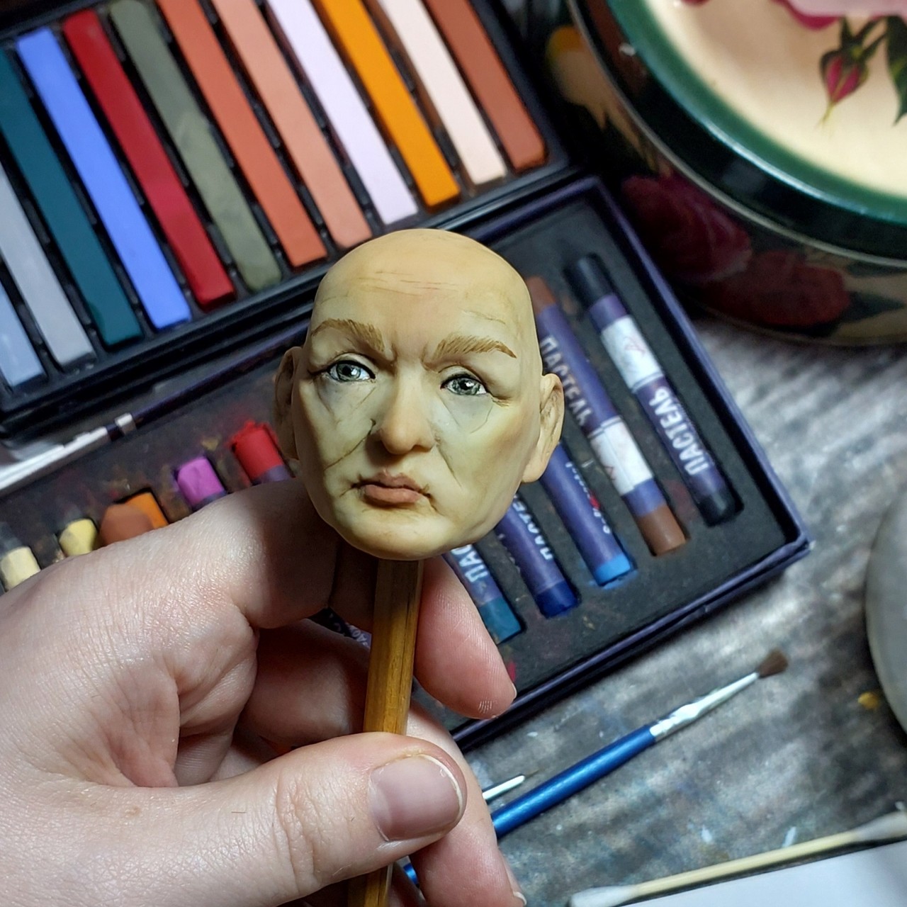 А вам как больше нравится?

Мне кажется,  усы красят любого мужчину) #dolls [#handmadedoll](handmadedoll) [#sculpting](sculpting) 