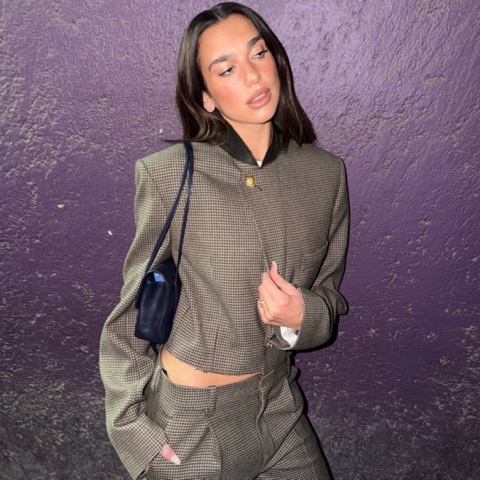 DUA LIPA в LOOKY. . 