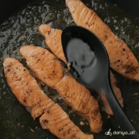 любимые рецепты в LOOKY. #рецепты,#рыба,#ужин. Cемга в медовом соус...