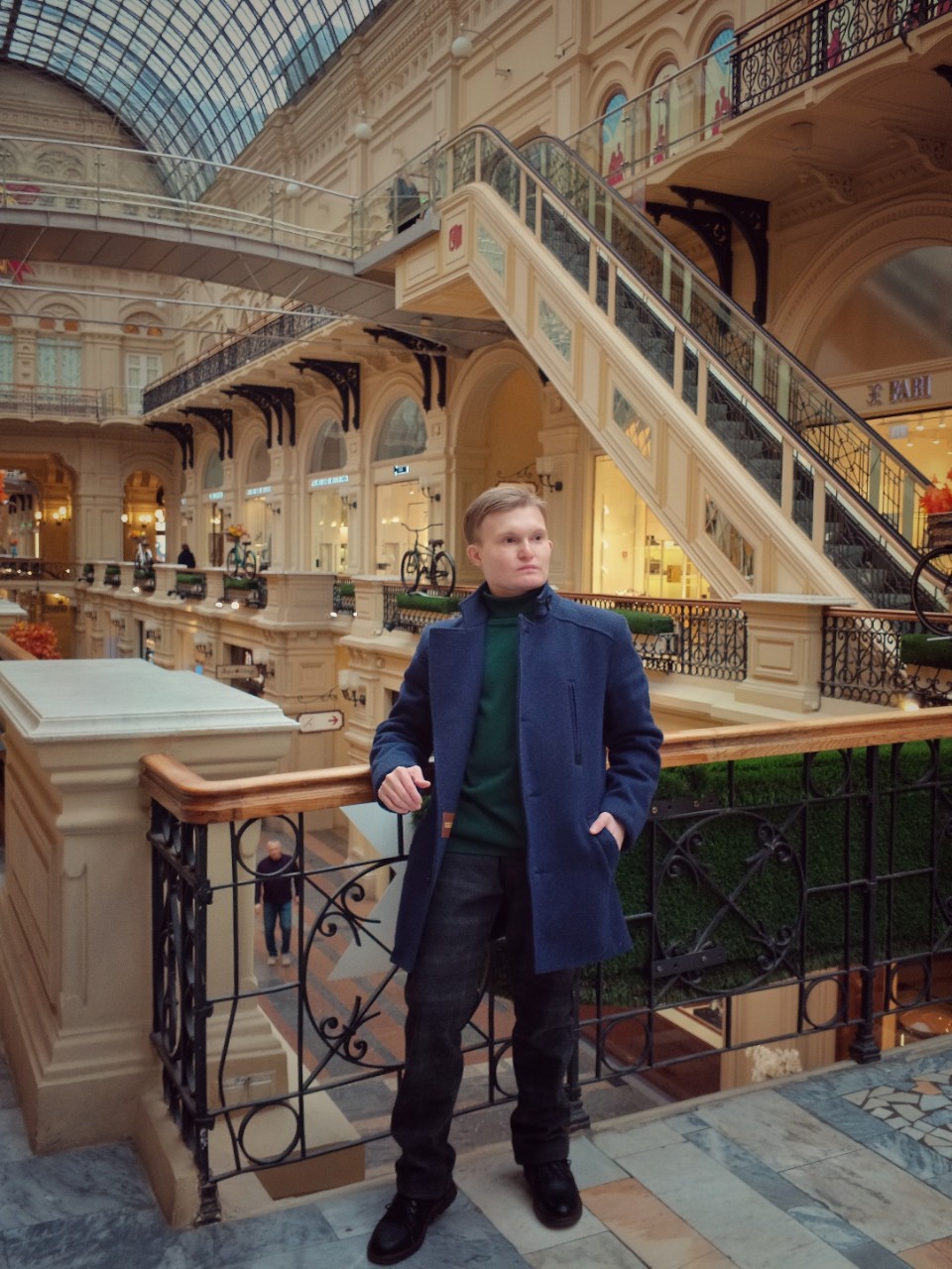 Мужской стилист Дмитрий Королёв в LOOKY. . 😉 Я посетил Москву ...