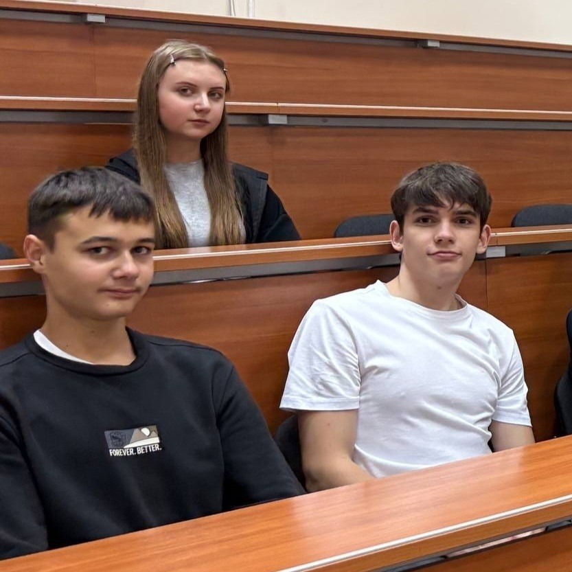 sng22a in LOOKY. . 10-и  не спали до 21...