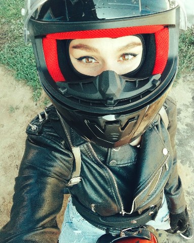 Olga_on_suzuki в LOOKY. #мотоциклистка. Ну привет, будем зна...