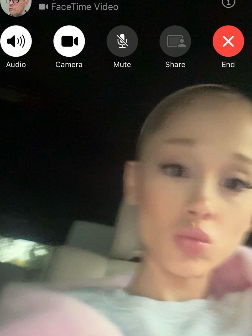 Ariana Grande в LOOKY — фото 10