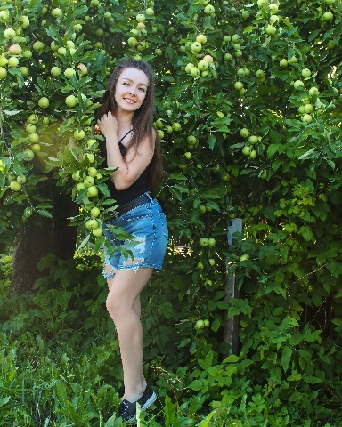 Looky_1688896735764 в LOOKY. #яблоневыйсад,#яблоки,#2023,#зелень. Яблочное настроение ...