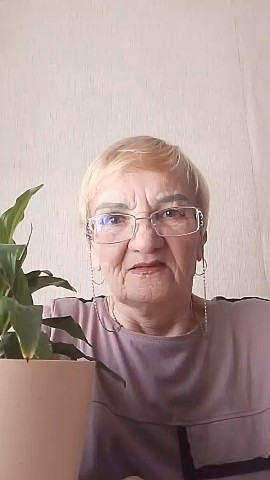 Людмила Санакова in LOOKY. . Если устала “старать...