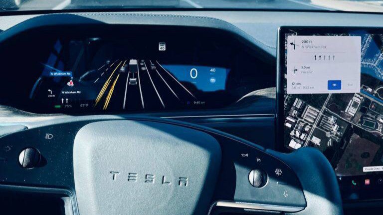 A Tesla hacker who has made a reputation for doing deep dives into the electric vehicle maker’s code for years has reportedly accessed “Elon Mode,” an alleged setting for FSD Beta that effectively makes the system a hands-free solution.