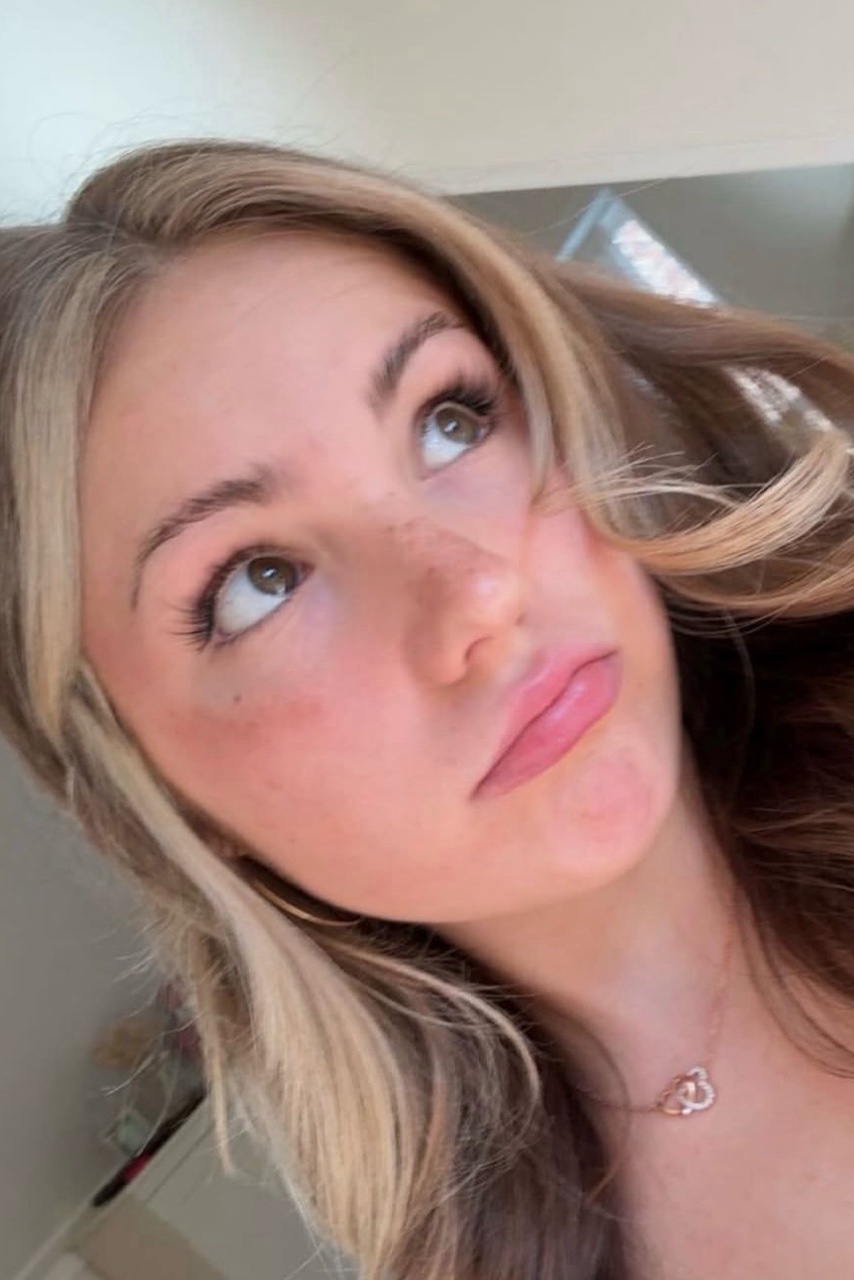 [#selfie ](selfie)