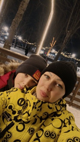 boginyanailsomsk в LOOKY. . На коньках с сыном. ...