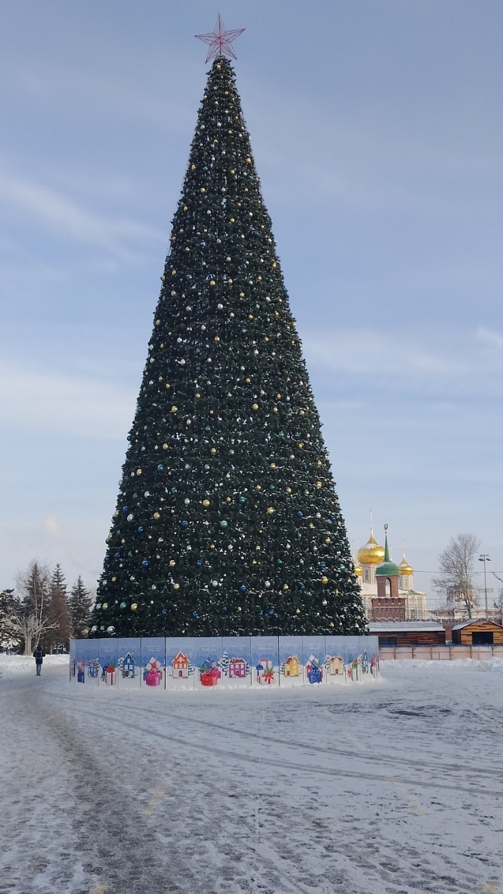 michael_mick71 в LOOKY — Новогодняя ёлка на пл. Ленина [#тула](тула) [#ановыйгодскоро
