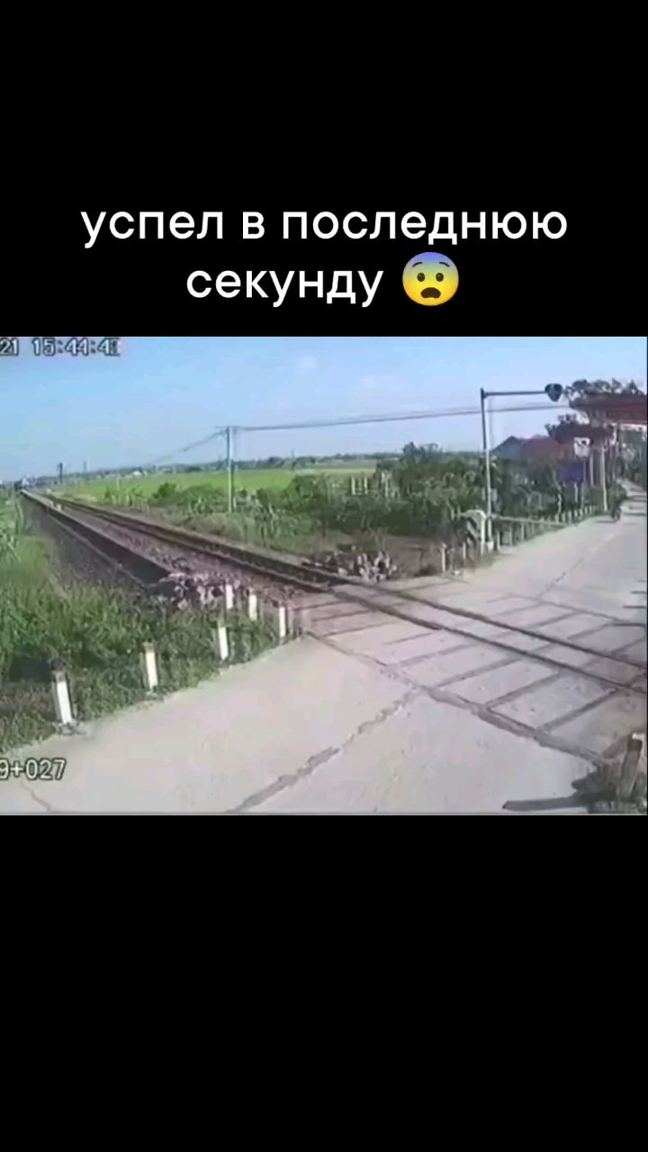 Трэш Авто в LOOKY. #дтп,#аварии,#трэшавто. Успел в последний мо...