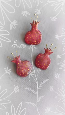maurra_craft в LOOKY. #брошь,#гранат. #брошь #гранат ❧

Кт...