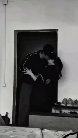 Mari1788990 в LOOKY — Ищу парня найдись котик 🥺♥️