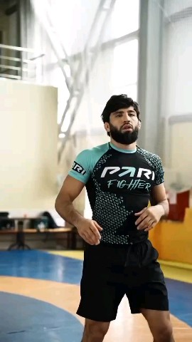 UFC  fighter в LOOKY. #armantsarukyan. ⚡️Арман Царукян боре...