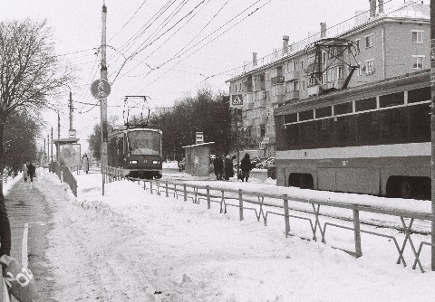 wettchinnikov в LOOKY. #wettschinnikov,#fed,#fed5b,#35mm,#35мм,#silberra,#tula,#gorod_tula,#grazhdanin2sorta,#yut_ebenya,#пролетарский,#пленка35мм,#пленка,#чернобелый,#blackandwhite,#город,#city,#Тула,#улицаметаллургов,#зима,#уличнаяфотография,#эстетикаебеней,#esteticaebeney,#tramvay,#трамвайчик,#трамвай. #wettschinnikov #fed...