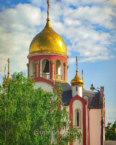 Топ-топ блогер в LOOKY. #чистыйчетверг,#размышления,#пасха,#правздник,#правсолавие,#церковь,#история,#мысли,#философия,#думаю,#вопрос,#обсуждение,#золотыекупола,#Россия,#русскаядуша,#архитектура,#nature,#здесьисейчас. Если хочешь спрятать...