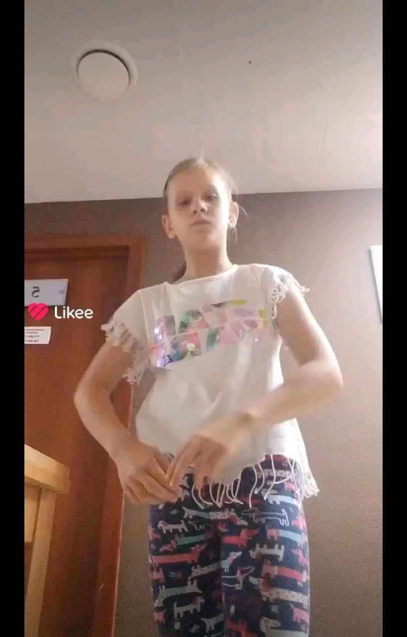 Looky_1719147378624 в LOOKY. #у. #у мамы на работе