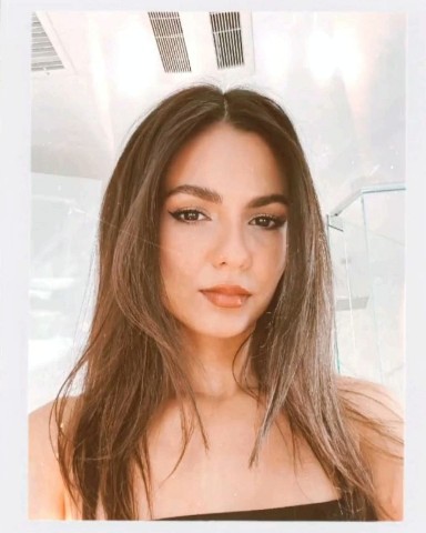 _victoriajustice_1993 в LOOKY. . 🖤