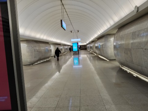 Виралия в LOOKY. . Красота нашего метро...