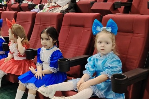 uliaaleksandrovnakuts в LOOKY. . Мы с дочками Звезды!...