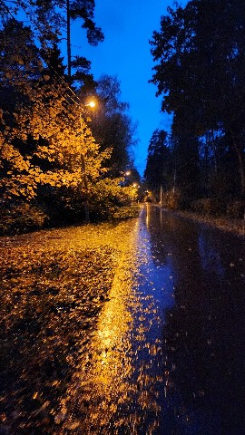 Babyka в LOOKY. . Ночь в тоскливом окт...
