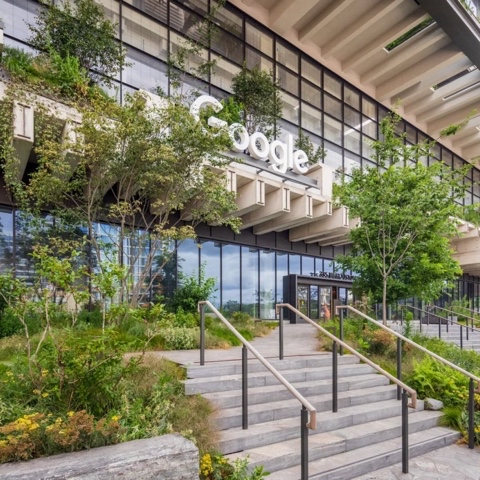 company_news в LOOKY. #GoogleNYC,#StJohnsTerminal,#InnovationAtWork,#Teamwork,#OfficeGoals,#SustainableDesign. 🏙 Google’s New Offi...