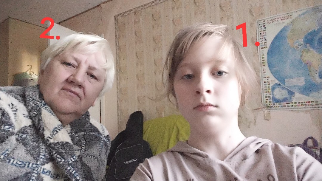 Вот скажите, кто каривее?