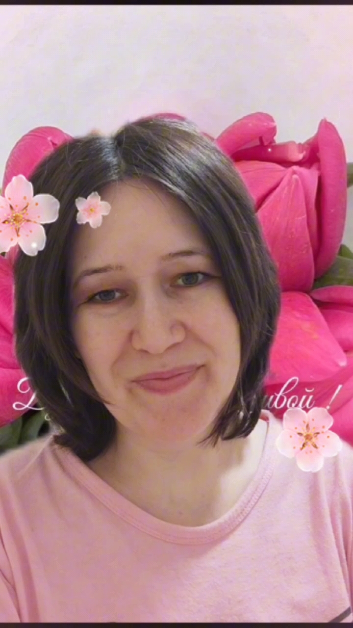 OlechkaV в LOOKY. . С международным Женс...